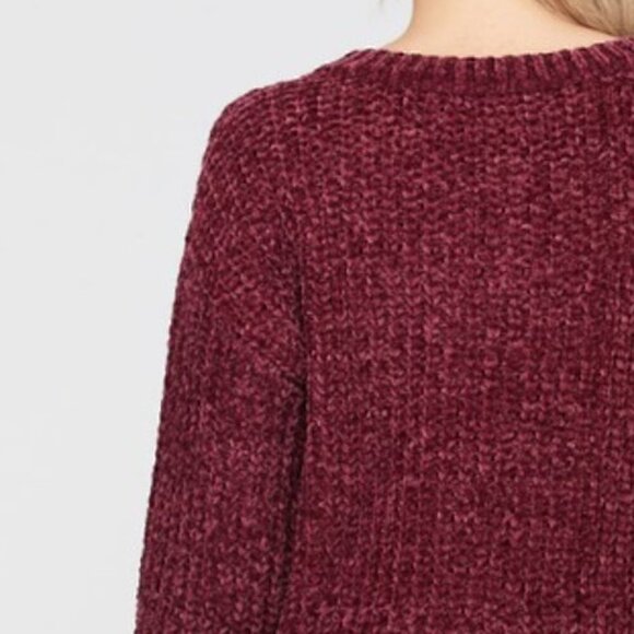 Chenille Burgundy Sweater - Picture 4 of 4